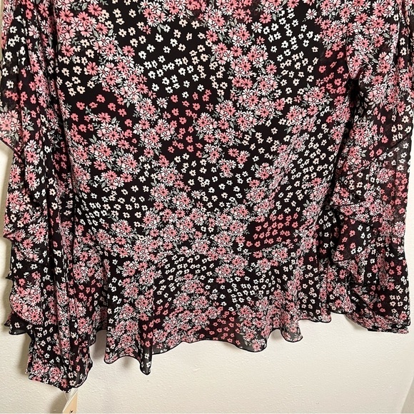 NANETTE Nanette Lepore Printed Ruffle Blouse Black Floral - Picture 12 of 15